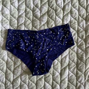 NWT Astrology cheeky underwear